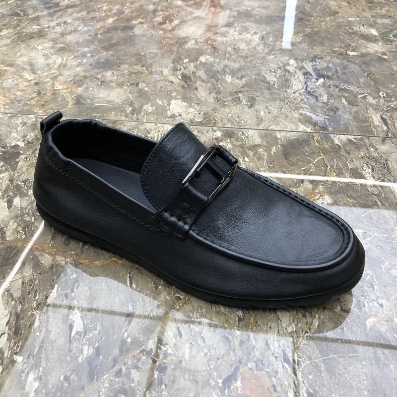 2025 Autumn New Men's Leather Casual Doudou Shoes Soft Sole Breathable Comfortable Versatile High-end Genuine Korean Version Tide