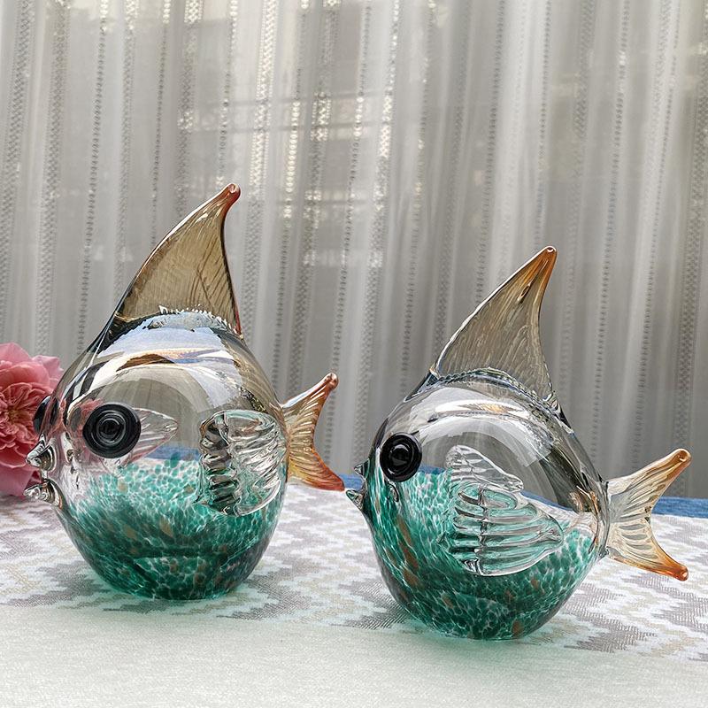 Light Luxury Crystal Glass Fish Figurine, Minimalist Home Decor Ornament for Living Room Bedroom, Office Display Art Piece