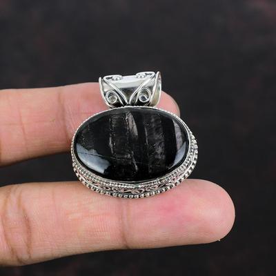 Ciondolo in iperstene Ciondolo in pietra preziosa Bellissimo gioiello vintage Ciondolo in argento sterling 925 Ciondolo fatto a mano Gioiello con pietra portafortuna Regali per lei