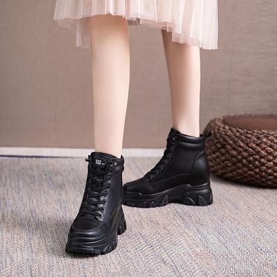 Inner Height Increase, Autumn and Winter New British Style Platform Martin Boots, Medium Boots, Short Boots, Locomotive Leather Boots Tide