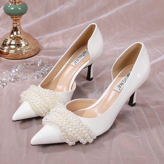 Fashion Pearl Sheepskin Pointed Low Top Single Shoe Monochrome Patent Leather Wedding High Heels Stiletto Bridesmaid Fashion Shoes