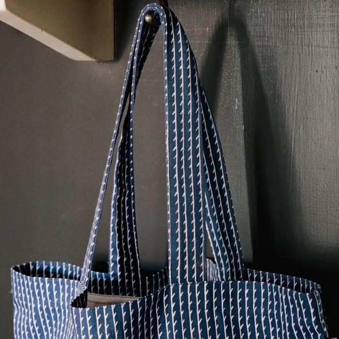 [ARTEK] Rivi Canvas Bag White/Blue