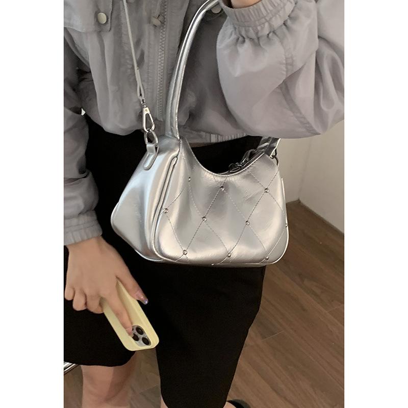 

2025 new fashion small bag women s bag niche underarm bag women s handbag simple and versatile messenger bag серебряный