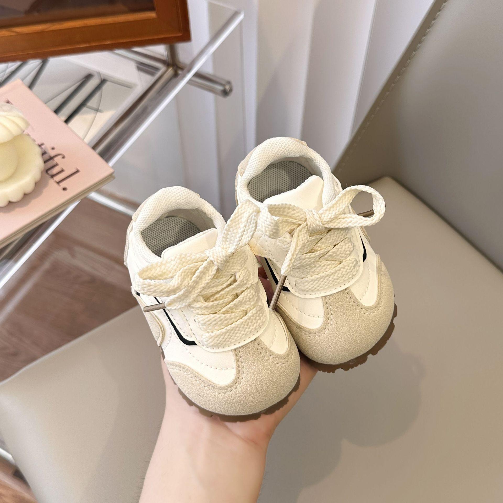

Autumn Toddler Sneakers: Infant Sports Trainers for Boys & Girls 16-20; 5 pairs each брудно-білий