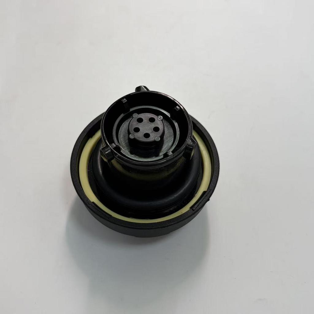 Locking Fuel Tank Cap for Ford Ranger/Explorer MGC-802 YU5Z9030AB/AA