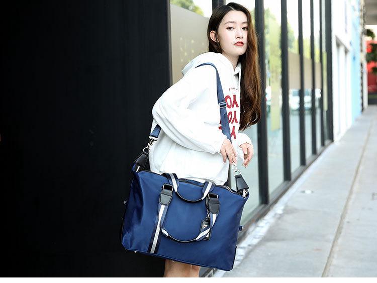 Herren Wasserdichte Schulter-Reise-Duffel-Tasche im koreanischen Stil