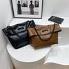 Retro large-capacity tote bag women's 2025 autumn/winter new commuter shoulder bag college students class handheld crossbody bag