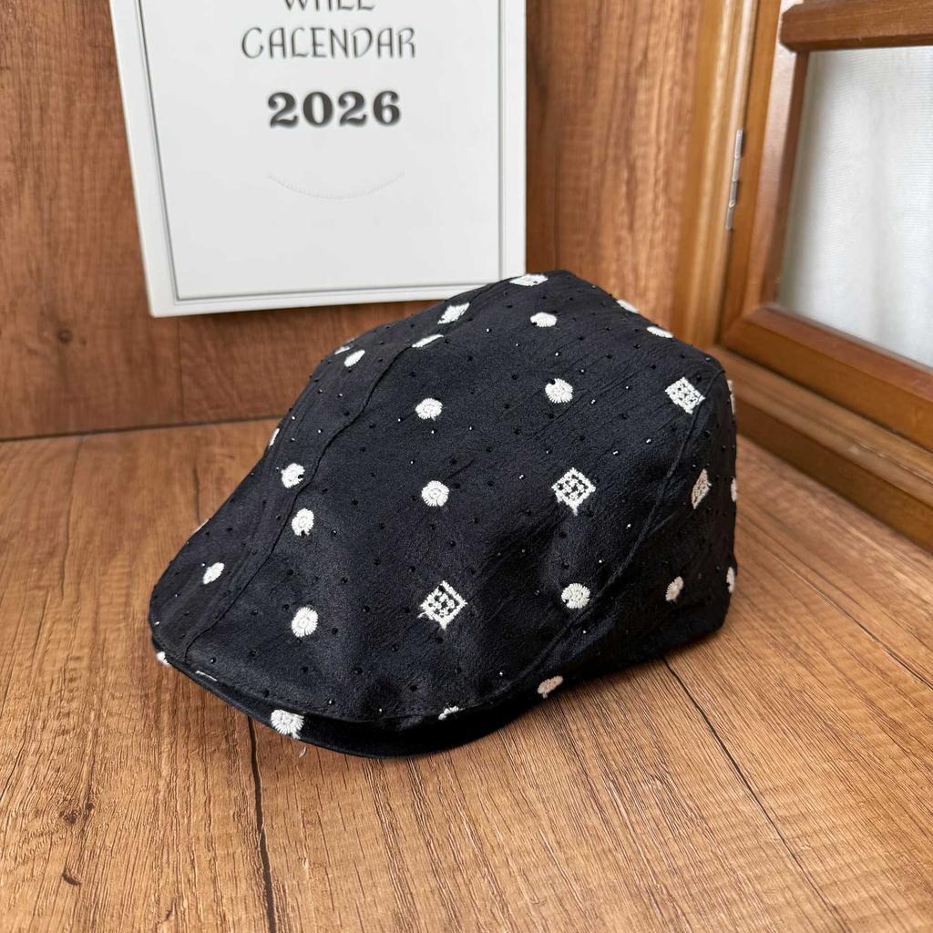 Niche design sense embroidery hot diamond painter hat women's retro forward hat temperament fashion hat daily wear newsboy hat