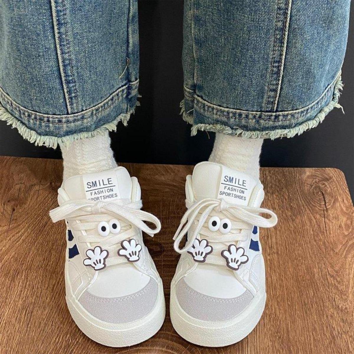 

Туфли белые на плоской подошве для женщин, универсальные, удобные, модные, повседневные туфли на шнуровке 40