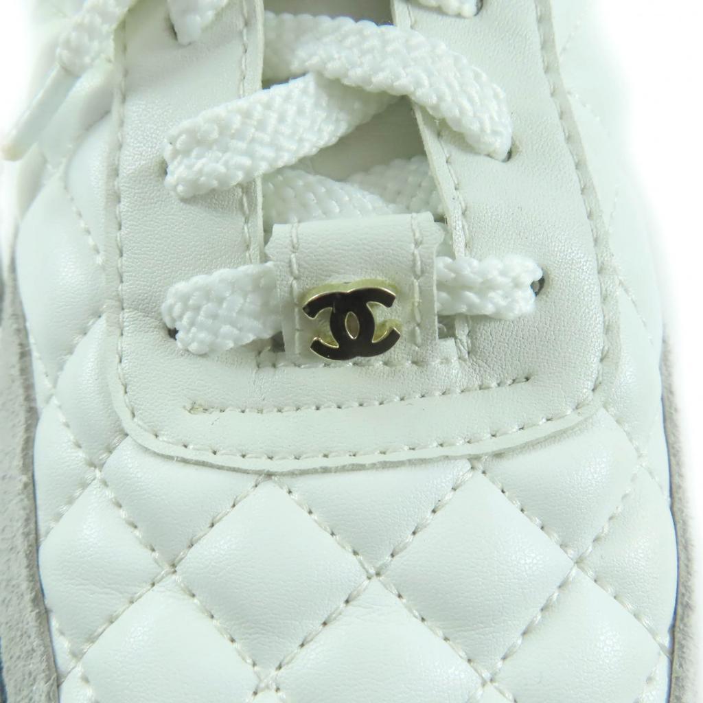 Great CHANEL sneakers white leather Women 38 G40178 Used