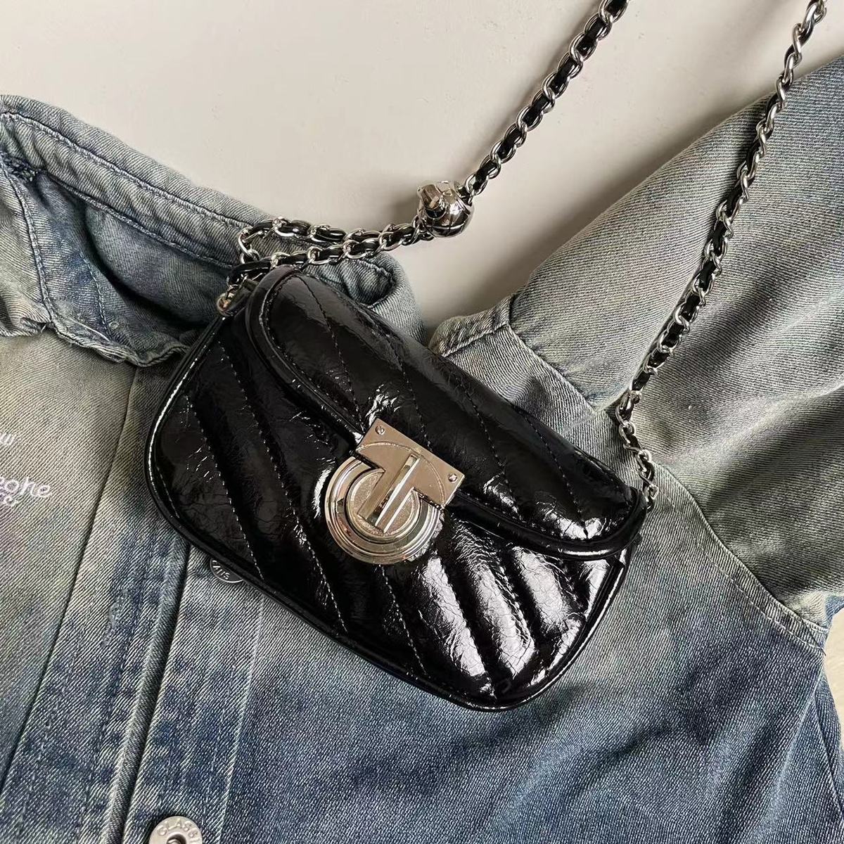 

Винтажная черная квадратная сумка-кошелек женская уличная сумка-мессенджер из искусственной кожи с цепочкой женская ретро-сумка сумки через плечо