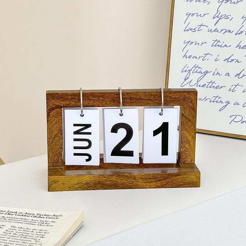 Wooden Retro Home Flipping Calendar Coffee Shop Desktop Decoration DIY Flipping Plan Table Perpetual Calendar Office Supplies