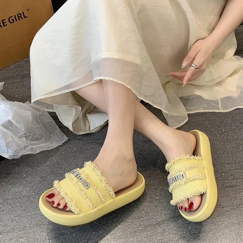 

thick-soled slippers women s summer outer wear new holiday one-word sandals 36 жёлтый