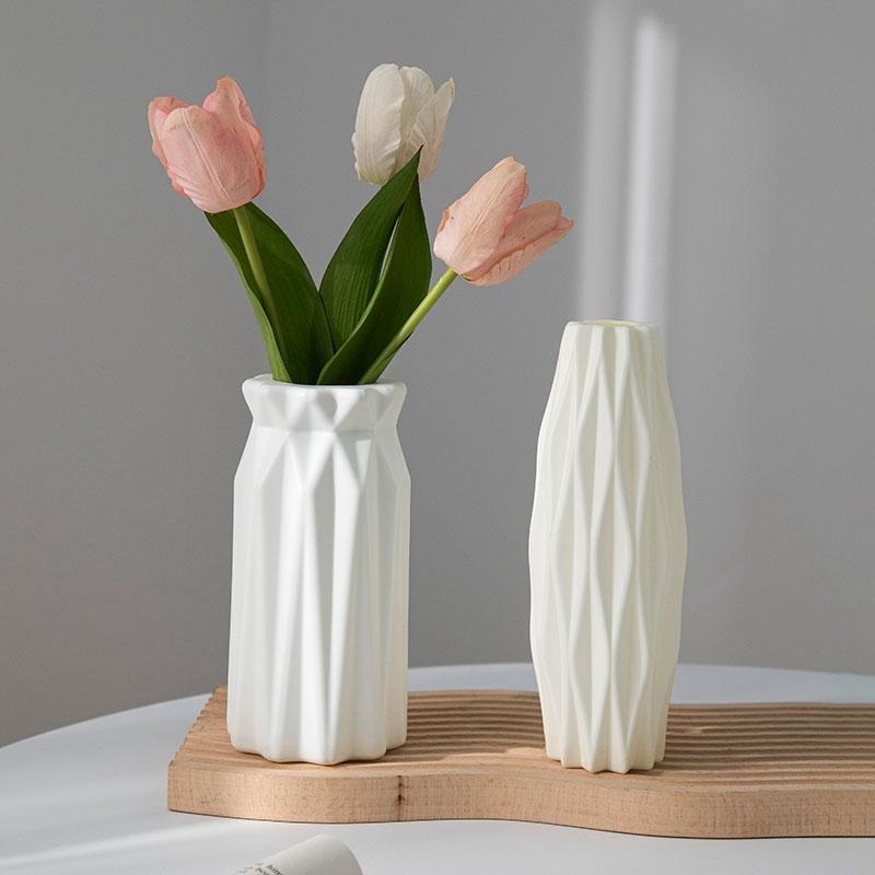 Nordic White Plastic Vase Creative Spiral Flower Vases Pamas Grass Pot Aesthetics Flower Arrangement Container Home Table Decor