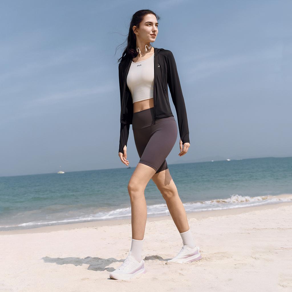 FILA Fitness Fashion Comfortable Simple Sports Training Slim Fit Hooded Knit Jacket Women jackets Black A51W621501FBK