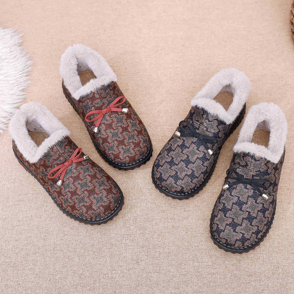 Cotton Shoes Women's Shoes Winter New Old Beijing Cloth Shoes Warm Piled Thickened Non-slip Middle Elderly Cotton Shoes