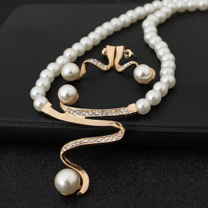Rhinestone Faux Pearl Beaded Necklace Stud Earrings Bridal Wedding Jewelry Set