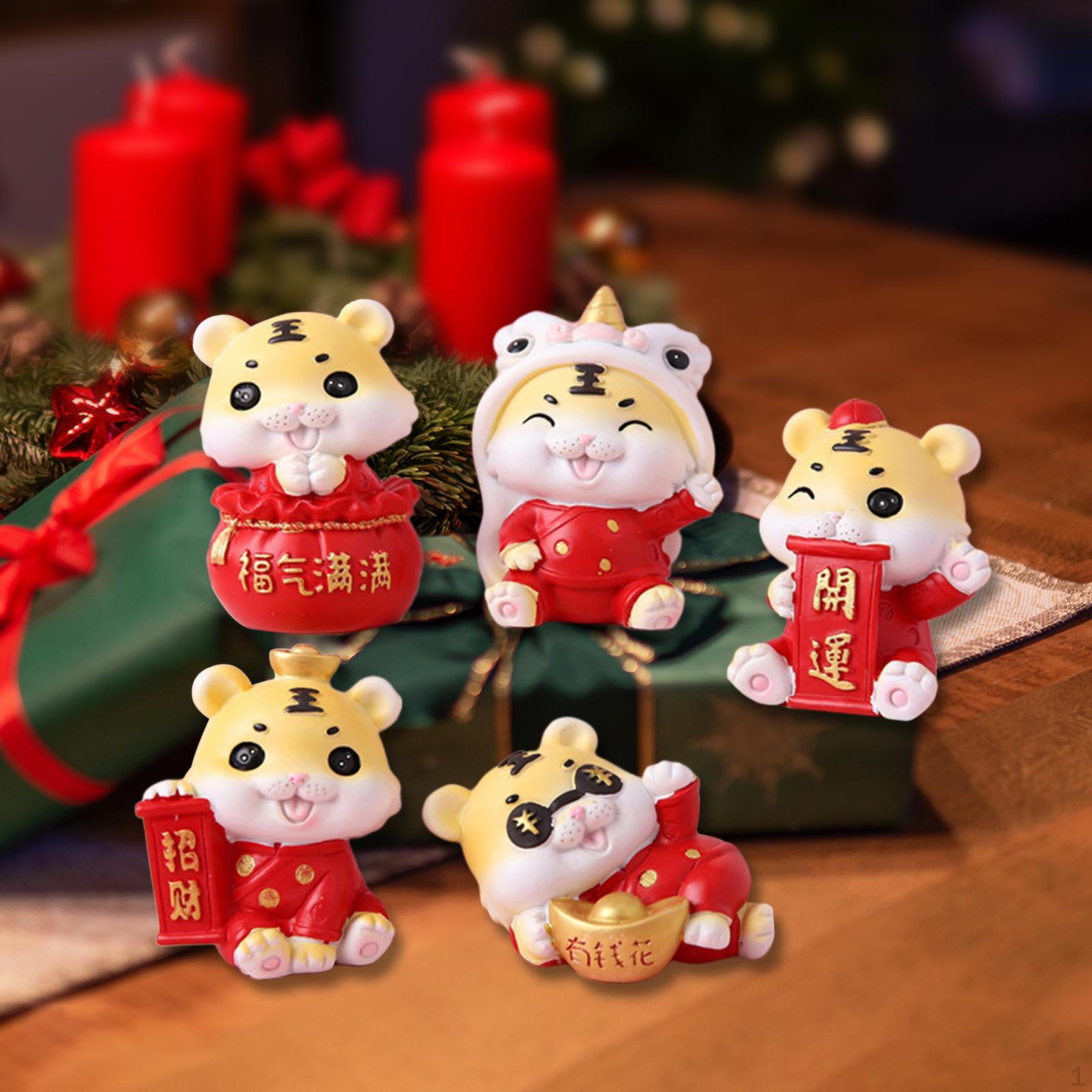 

Cartoon Figurines Random Toy ,Sculpture Art Crafts Miniature Cake Topper Blind Box for Christmas Fashion tiger