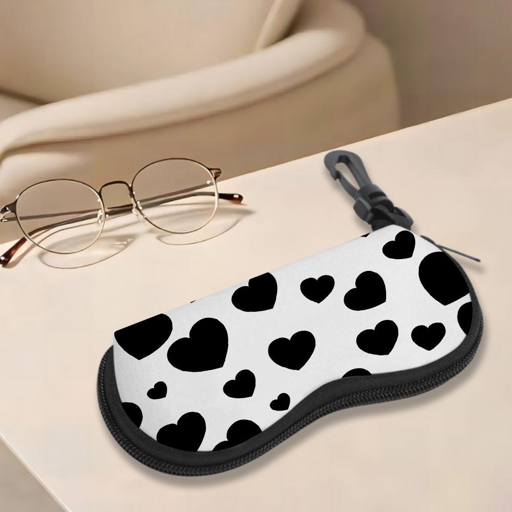Black and White Heart Print Soft Fabric Sunglasses Case,Portable Eyeglasses Pouch Protector,Lightweight Eyewear Bag for Travel Daily Use