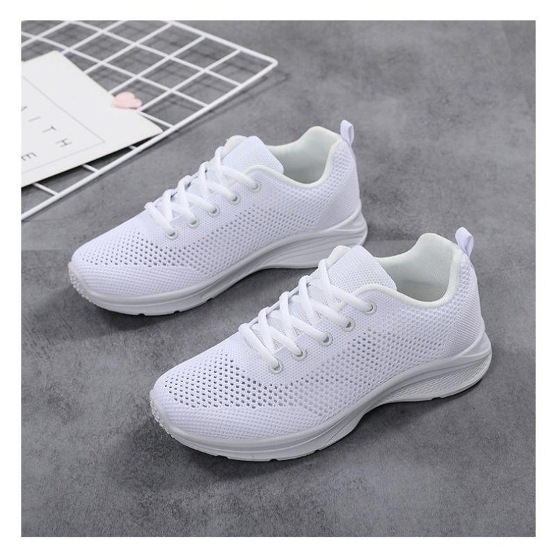 Fashion and Lightweight Summer New Mesh Breathable Running Shoes