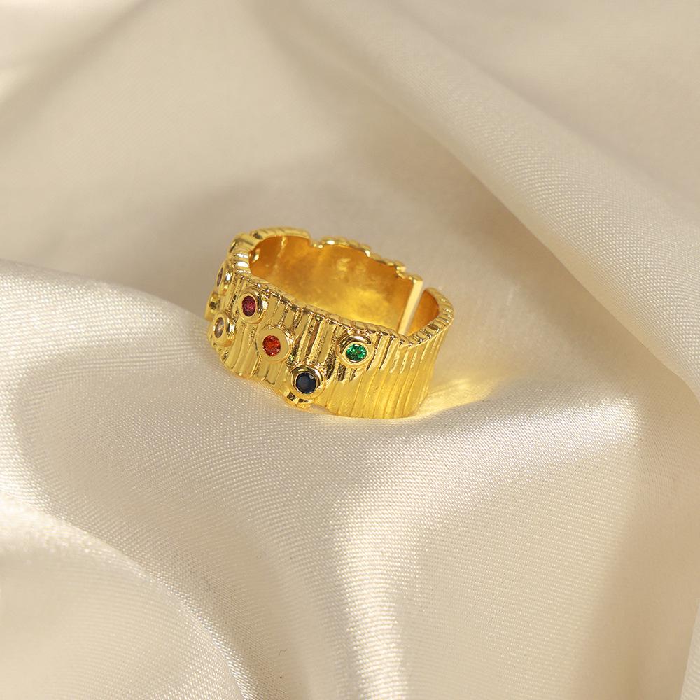 European American Women's Minimalist Geometric Textured Open Ring - Irregular Bark Design