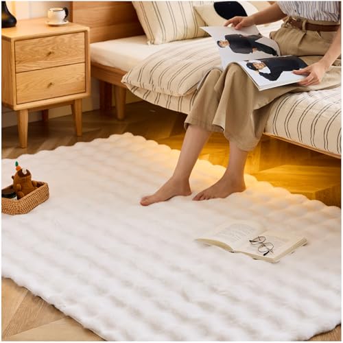 Rug, 120 x 180 cm, White, Faux Rabbit Fur, Fluffy, Textured Design, Stylish Carpet, Non-Slip, All-Season, Washable, Easy Care, Easy Storage [Parallel