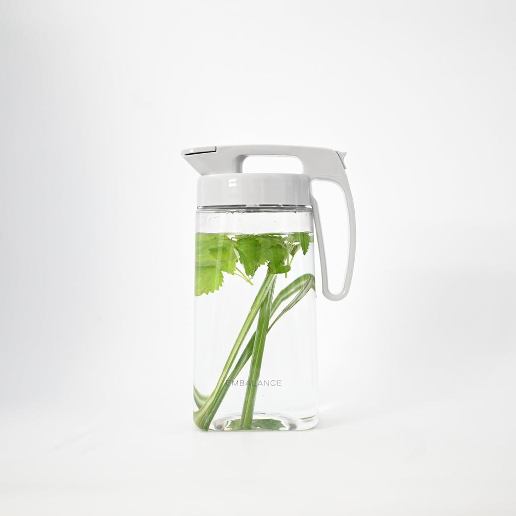 Wilmax Pitcher with Lid and Gasket Can Be Placed Vertically or Horizontally EMBALANCE Seamless Pitcher S T22432 Made In Japan Handle, Integrated, /