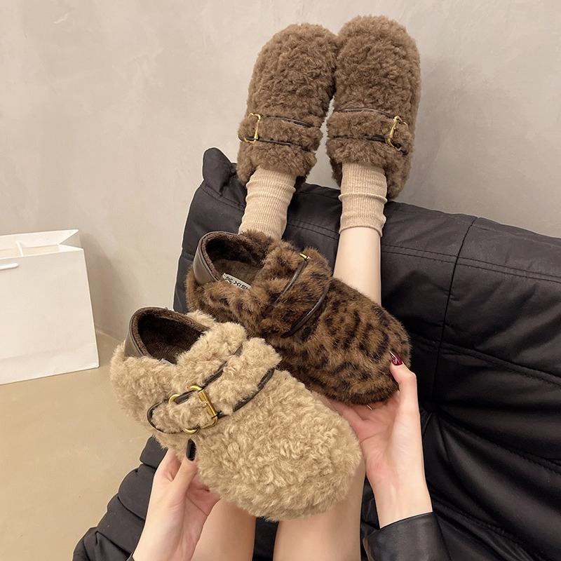 2025 Winter Women's Causal Cotton Shoes Warm Furry Hairy Fashionable Outdoor Women's Plush Shoes Women Flat Bottom Zapatos Mujer