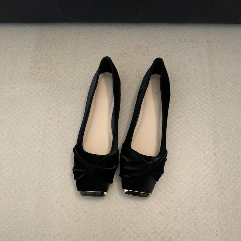 Meitajia Spring and Autumn 2025 New Design Sense Square Head Flat Bottom Low Heel Single Shoes Women's Skirt Temperament Flat Shoes