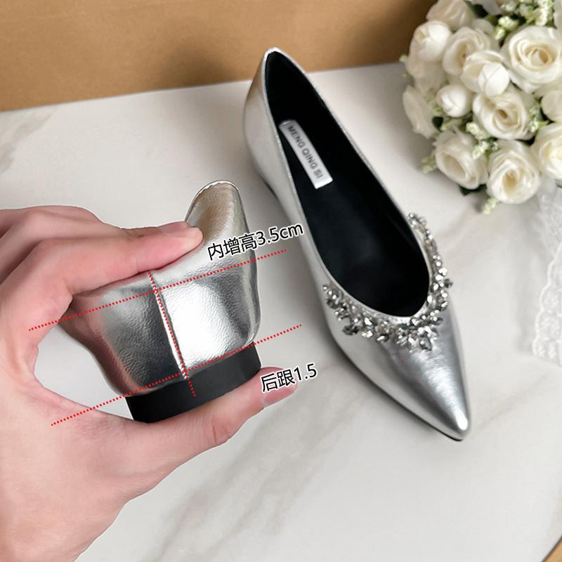 The inner height is not tired of feet, rhinestone sequins, flower shoes, flat heels, women's shoes, versatile pointed single shoes, soft soles