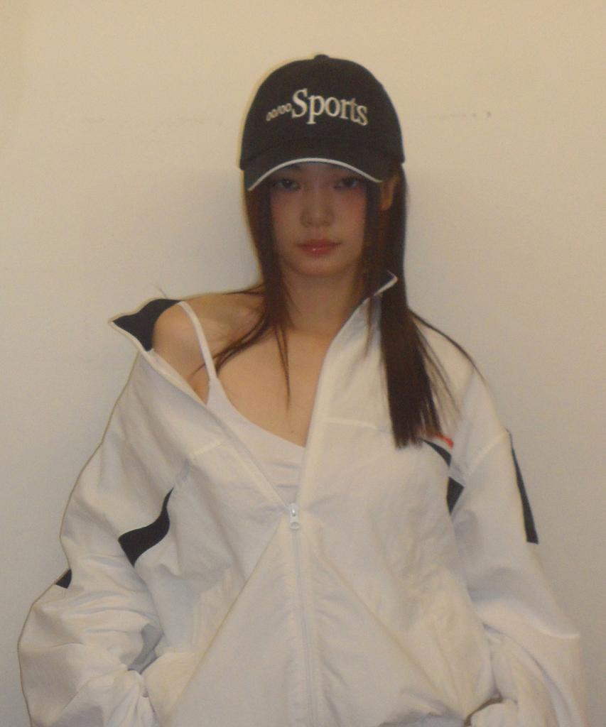 FOUR YOUNG 0000 Sports Cap