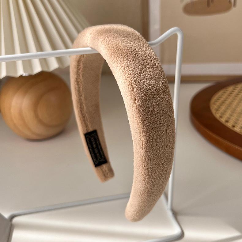 Autumn/Winter Fashion Brown Color Headbands Sponge Wide Crystal Hair Bands for Woman Temperament Hair Hoop Hair Accessories