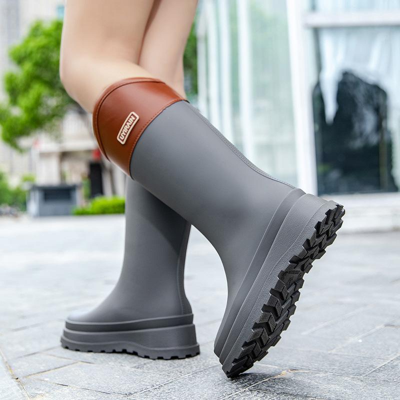 Damen-Gummistiefel Mode Kniehoch Gummi-Gamaschen Wasserdicht Gartenarbeitsstiefel PVC-Gummistiefel Winter Warm Baumwoll-Regenstiefel