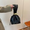 Borsa da Donna dal Design su Piccola Scala: Borsa a Secchiello Borsa Regalo, Borsa a Mano Borsa a Spalla Borsa Zongzi