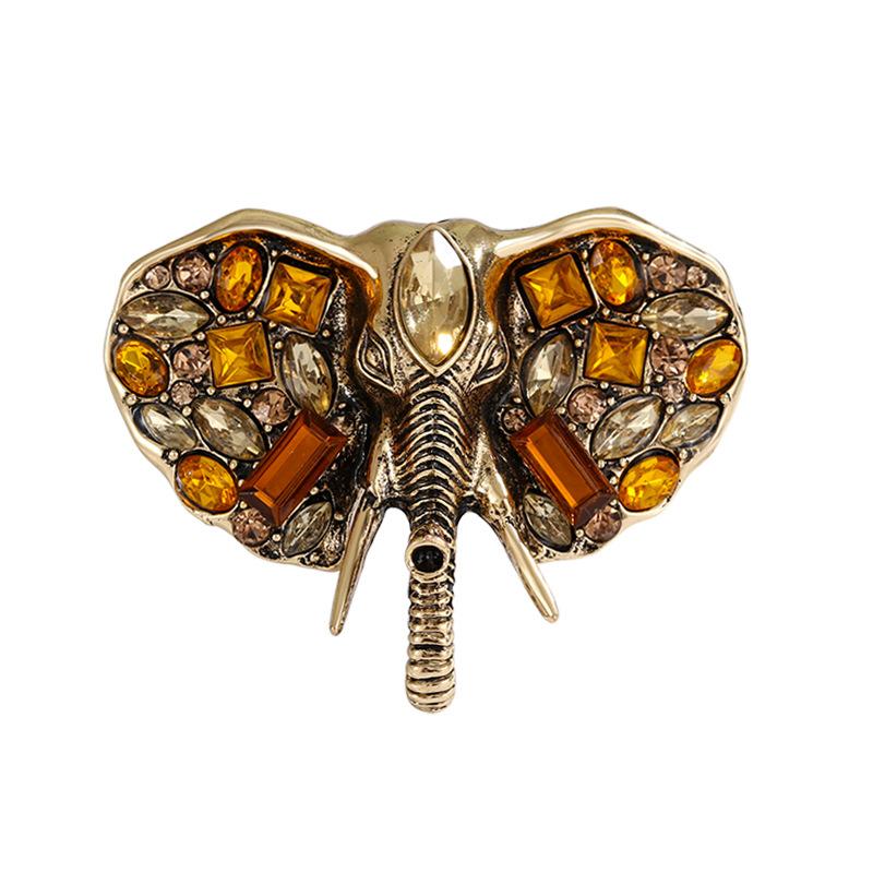 

European and American retro elephant brooch, exotic style, creative women s high-end clothing animal chest flowers, accessories, brooch accessories