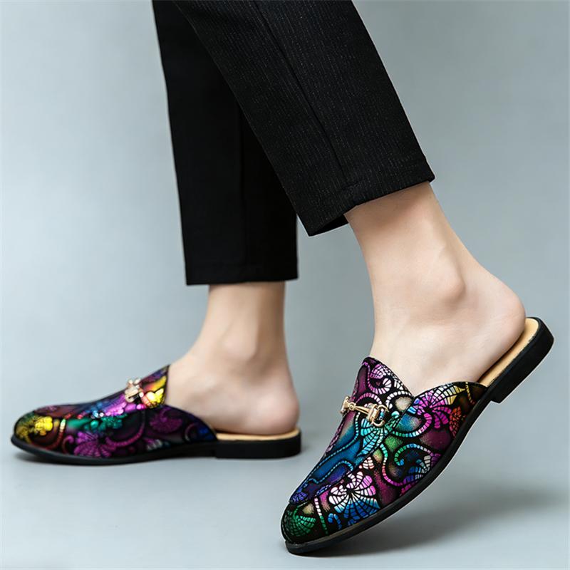 Moda Estiva Nuove Scarpe da Casa Uomo Etniche Graffiti Mezza Pantofola Maschili Lusso Designer Casual Zoccoli Mocassini Mocassini Traspiranti