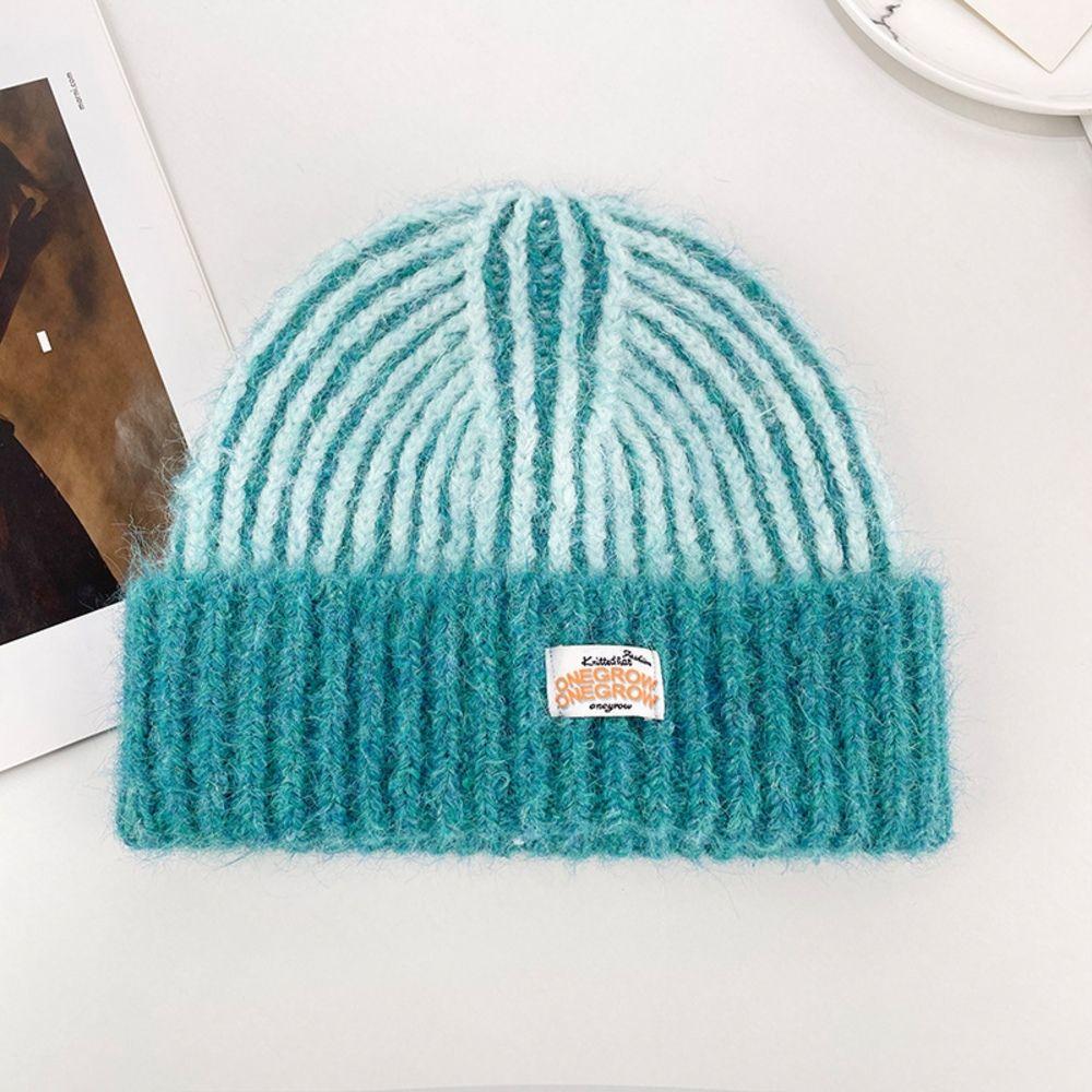 Thick Warm Earflap Winter Hat 53cm to 60cm Head Circumference Retro Stripe Beanie  For Women