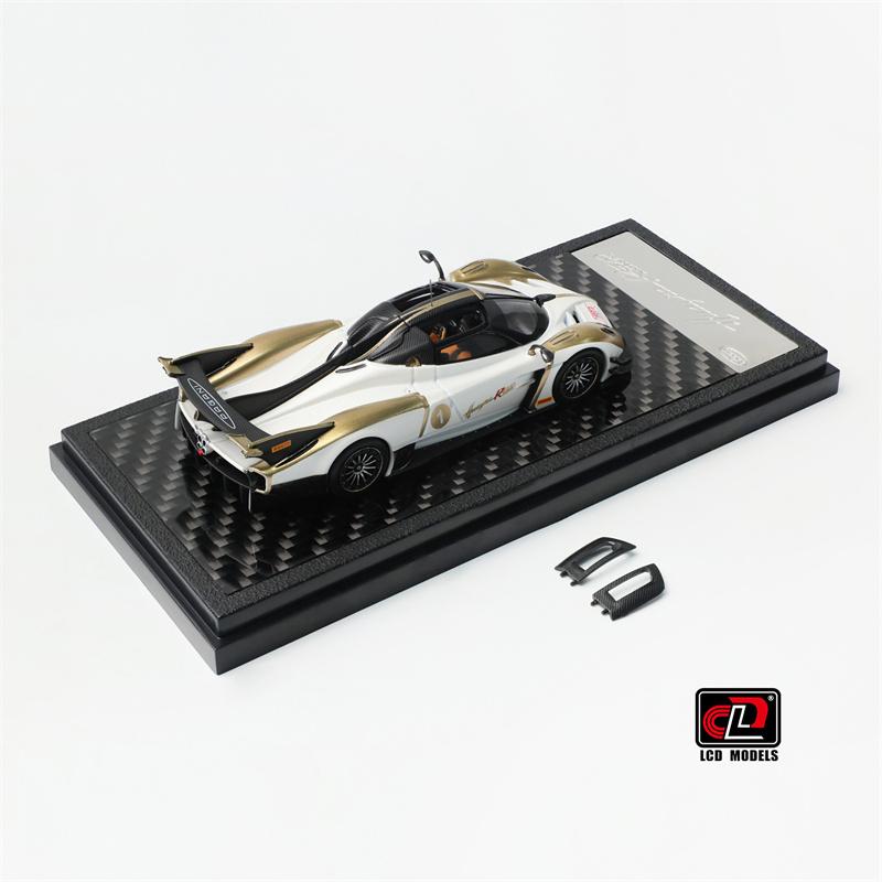 [Vor] LCD 1:64 Huyara R Evo Roadster Weißgold #1 Diecast Modellauto