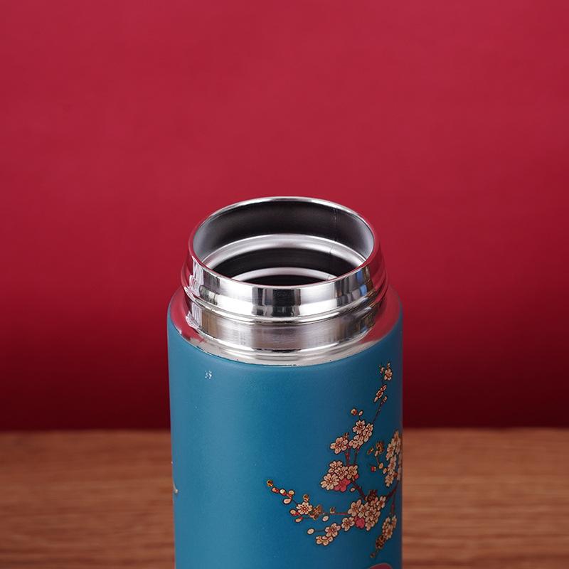 Large Capacity Multi-function Thermos Cup 500ml Vacuum Flasks Portable Stainless Steel Thermos Cup Water Bottle Travel Tea Mug Office Thermos Cup