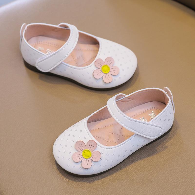 

Детская повседневная обувь, универсальная, с круглым носком, модная, с цветочным принтом, универсальная, простая, детская, неглубокая, Мэри Джейн, 2024, лето, новый японский стиль 21 бежевый