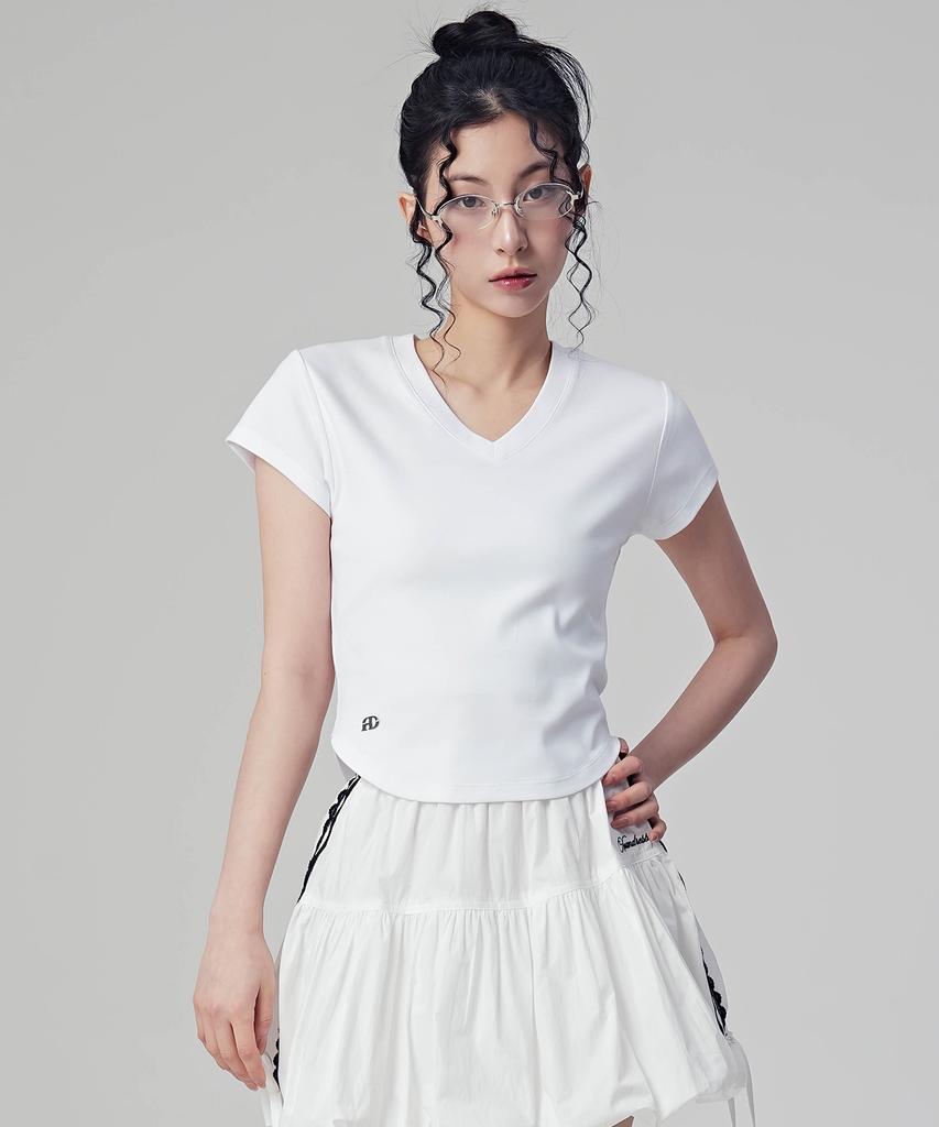 AVANDRESS Soren Matte V-Neck T-Shirt_2 Colors
