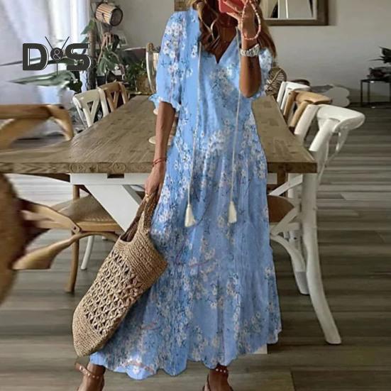 Женское платье с короткими рукавами и цветочным принтом — фото 5