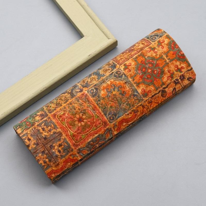 Japan Style Pressure-Resistant Antique Cork Mural Retro Glasses Case Portable Magnetic Myopia Storage Sunglassex Box for Unisex