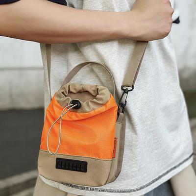 Bolsa Transversal para Ciclismo e Esportes ao Ar Livre, Porta Celular e Copo de Água, Viagem, Pequena Bolsa de Ombro com Cores Contrastantes