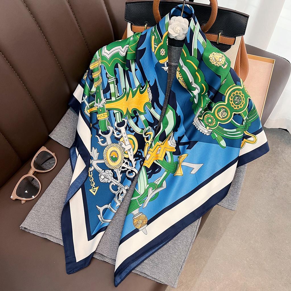 Autumn and Winter New European Castle 91 Square Scarf Versatile Geometric Simple Silk Scarf Decorative Scarf Neck Protection Scarf Shawl