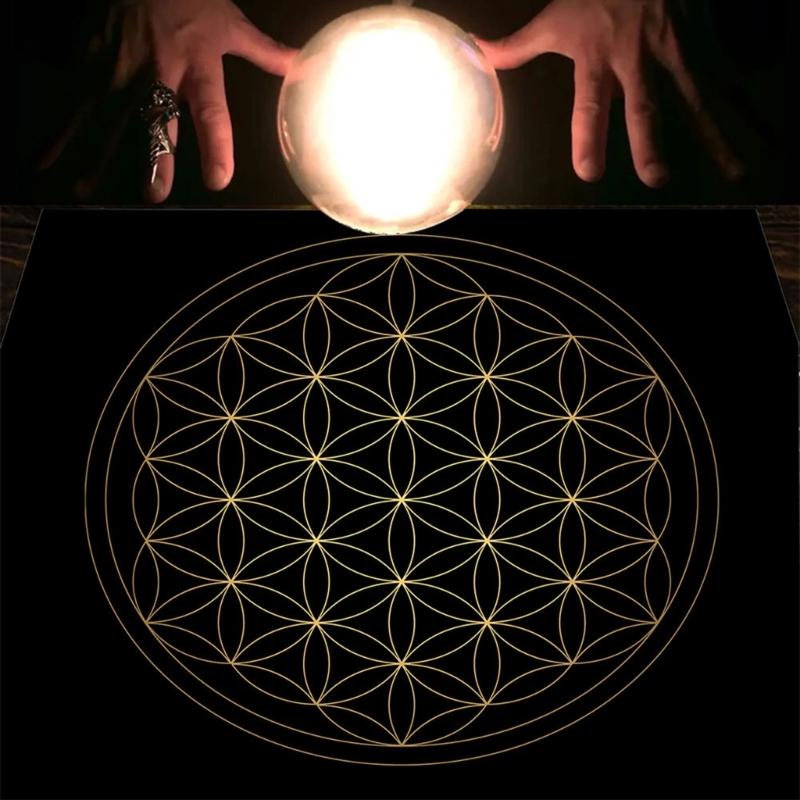 Tarot Card Tablecloth Altar Tarot Cloth Divination Card Table Cloth Square Flannel Table Cover Decorations 50/60/75cm