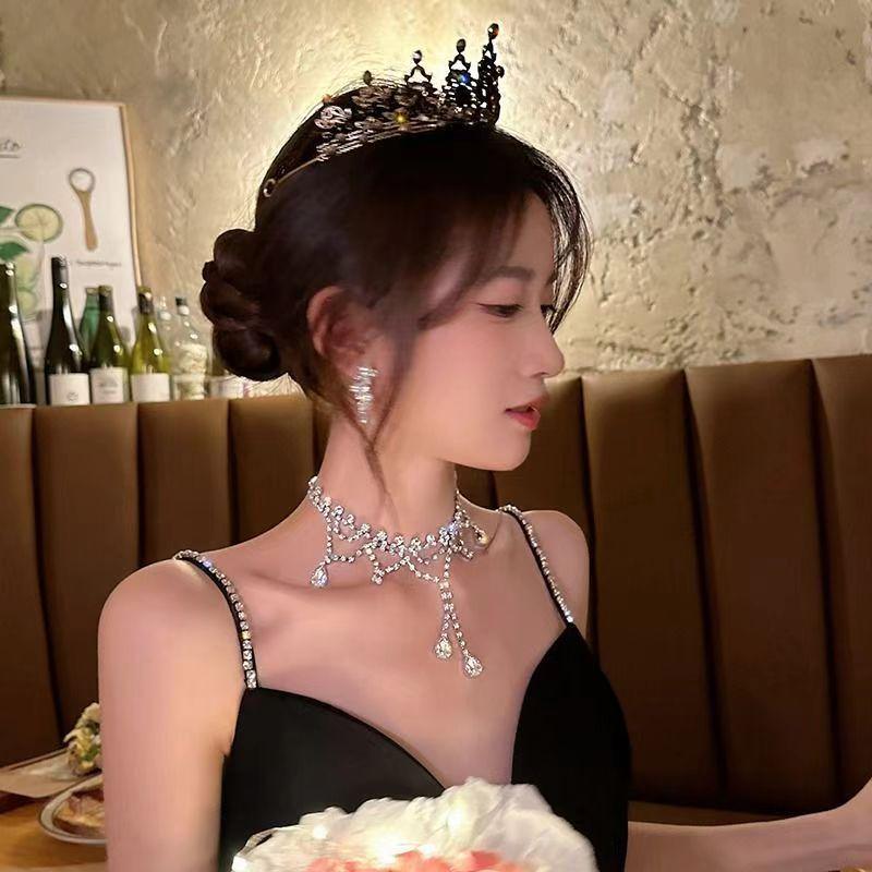 Spicy Girl Tassel Pearl Necklace: Elegant, Versatile Clavicle Jewelry for Women