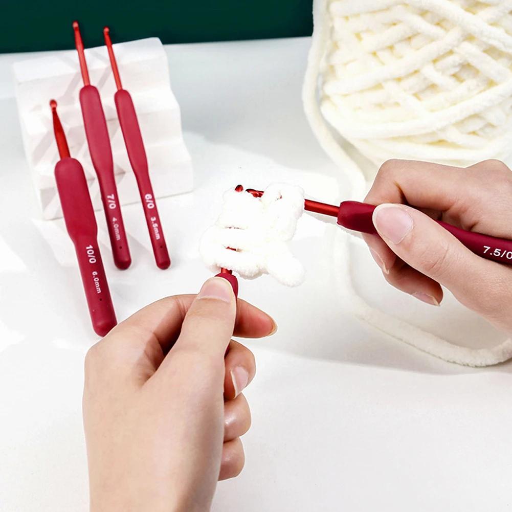 Simple Rubber Crochet Hooks Set Needle Handle Frosted Aluminum Handmade DIY Hook Head Crochet Sweater Weaving