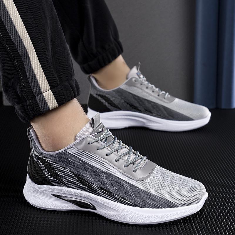Men's Summer Fly-woven Casual Shoes Mesh Breathable Sports Shoes Student Running Men's Shoes Versatile