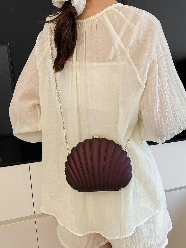 Acrylic Evening Clutch: European & American Style Crossbody Chain Bag for Women